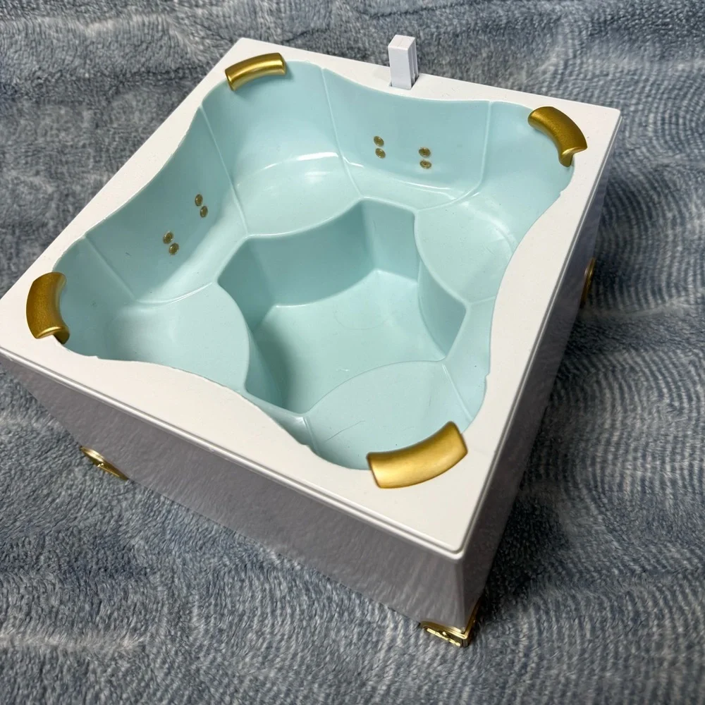 Rainbow High Dollhouse Hot Tub Spa Replacement - Gold Accents